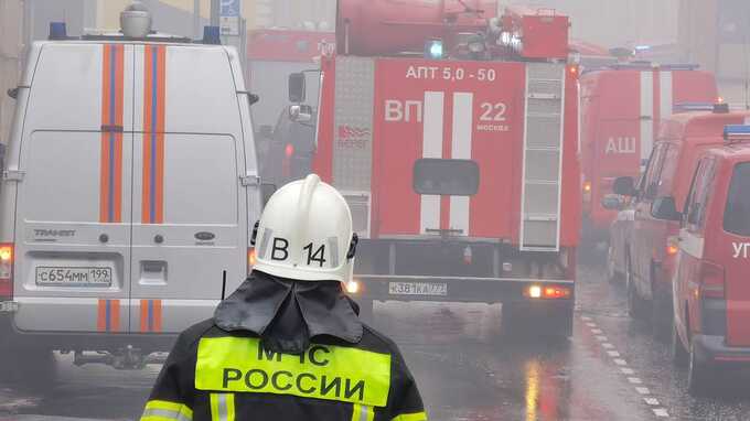 Один человек погиб при пожаре в многоквартирном доме в Москве